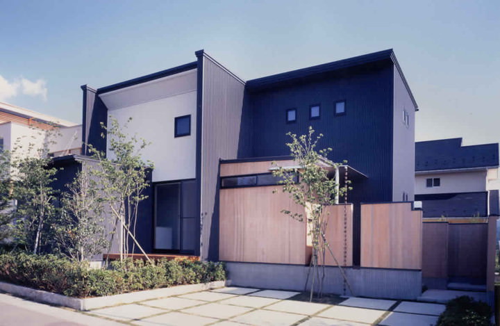 太陽が丘1998分譲住宅 T-10｜外観写真