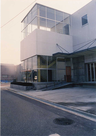 T factory｜外観写真