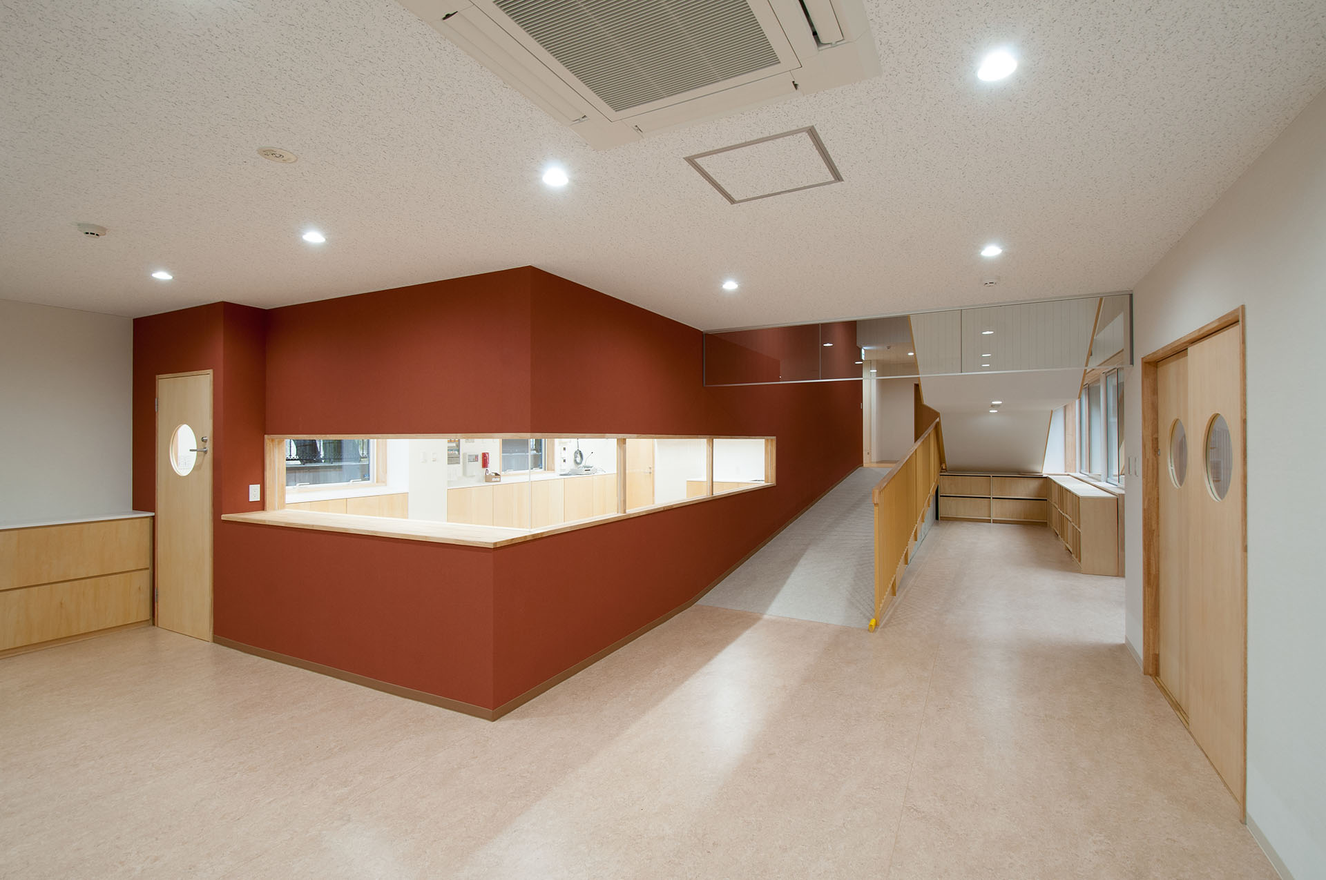 金沢聖ヨハネ教会・聖ヨハネ保育園Ⅱ｜内観写真